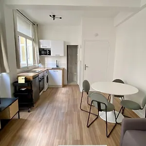  Apartment Proche Grands Boulevard 4p